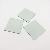 Tp-Azo薄膜，尺寸1*1 cm，厚度范围100纳米到2微米，单个碎片尺寸不小于20*20 微米且比例高于80%