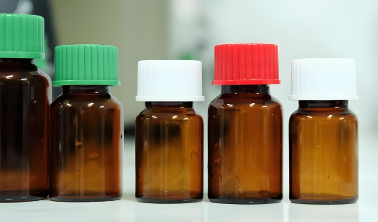 CY3-Lantibiotic-derived peptides