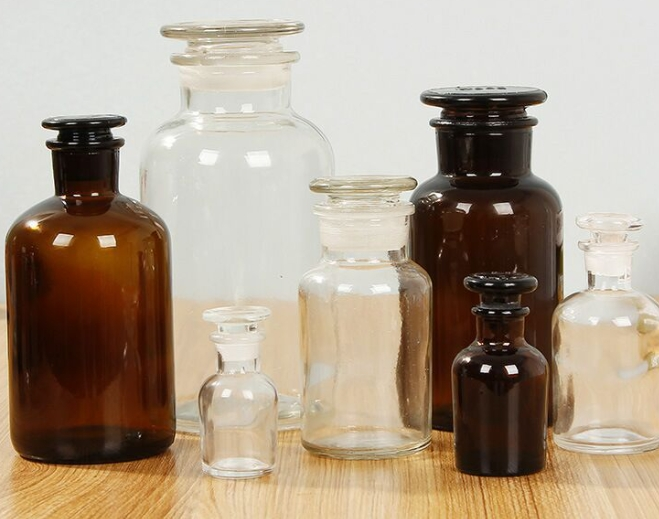 1-(4-氟苯基)-2,5-二甲基-1H-吡咯-3-甲醛  CAS号：119673-50-6的理化性质