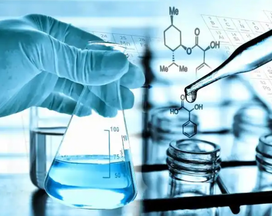 5-氟-2-甲氧基-1-萘酚（CAS号：741693-89-0）的结构特征